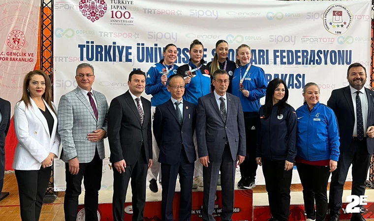 Karatede Anadolu Üniversitesi sevindirdi