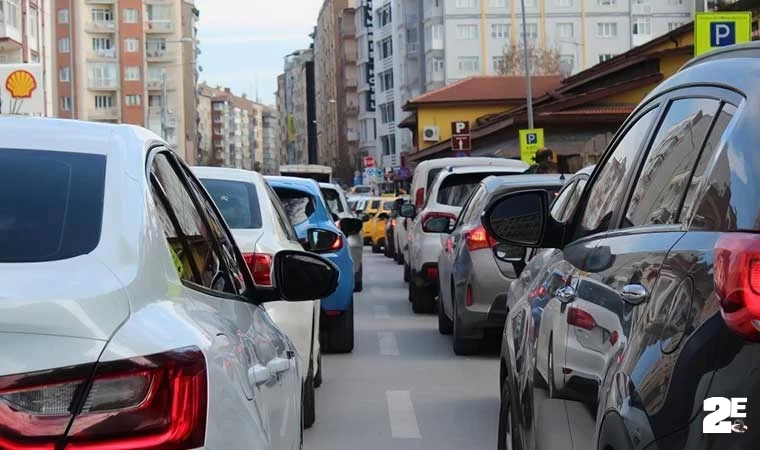 Vali Aksoy vatandaşları trafikte daha duyarlı olmaya davet etti