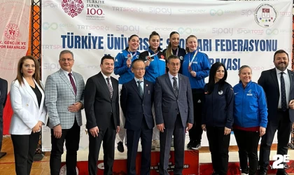 Karatede Anadolu Üniversitesi sevindirdi