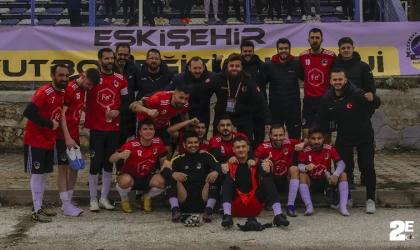 Kolej Meşelik Örnekspor'a gol yağdırdı 5-1